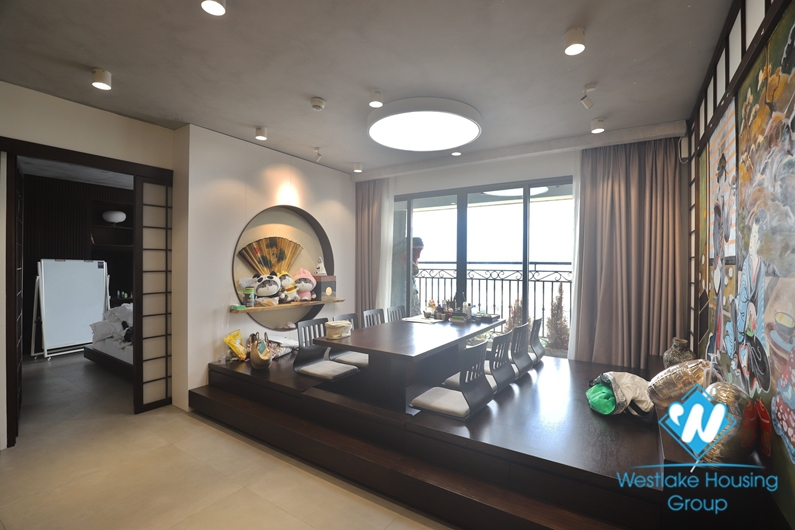 Large size apartment 4 bedrooms for rent at D' Leroi soleil Xuan Dieu.